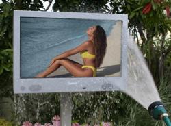 SunBriteTV 46-Zoll Outdoor LCD