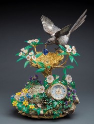 Sotheby's versteigert eine Schweizer Tischuhr für 2,3 Millionen Dollar - Patek Philippe Magpies Treasure Nest Uhr