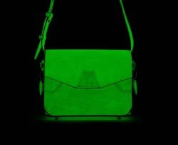 Leuchtende Handtaschen von Alexander Wang