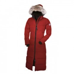 Kleidung speziell für die kalte Jahreszeit - Canada Goose