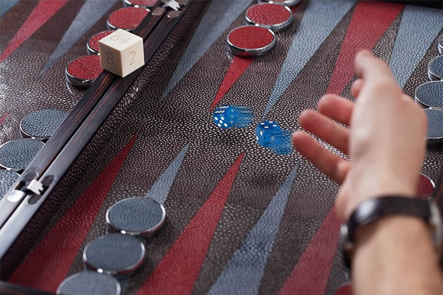 Wie Spielt Man Backgammon