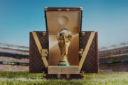 FIFA-WM-Pokal im Louis-Vuitton-Koffer: Wenn Fußball auf Luxus trifft
